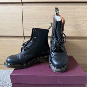Dr. Martens 1460 WOMEN'S Smooth Leather Lace Up Boots